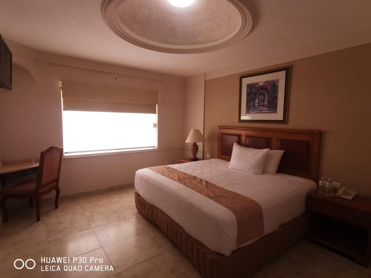 Savoy Express Hotel Torreón Exterior foto